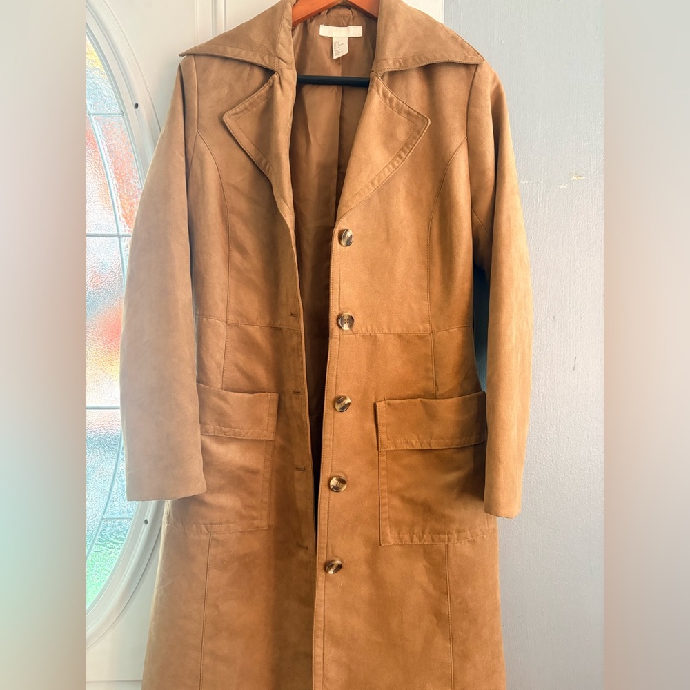 Woman’s Tan Suede Coat fox fur